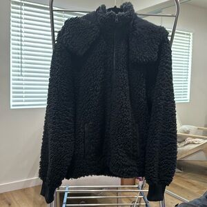 ***LIKE NEW**** Abercrombie & Fitch Women’s Black Sherpa Zip Hoodie Jacket-Coat